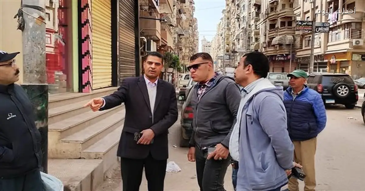 نائب محافظ الدقهلية يزور شوارع المنصورة لتفقد النظافة