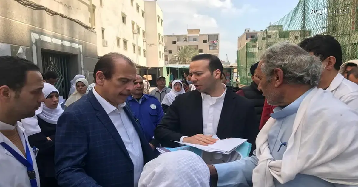 نائب وزير الصحة يزور المنشآت الطبية في البحيرة ويوجه بصرف مكافآت للمتميزين