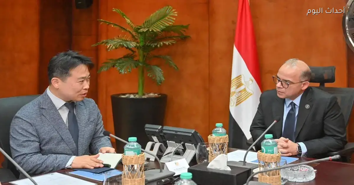 وزير الاستثمار يناقش خطط التوسع مع قيادات سامسونج وإل جي