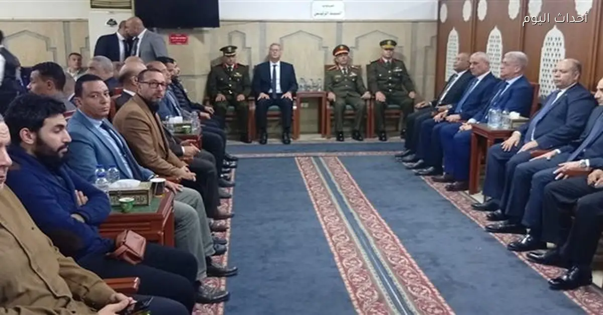 وزير البترول يشارك في عزاء المهندس حسام صادق