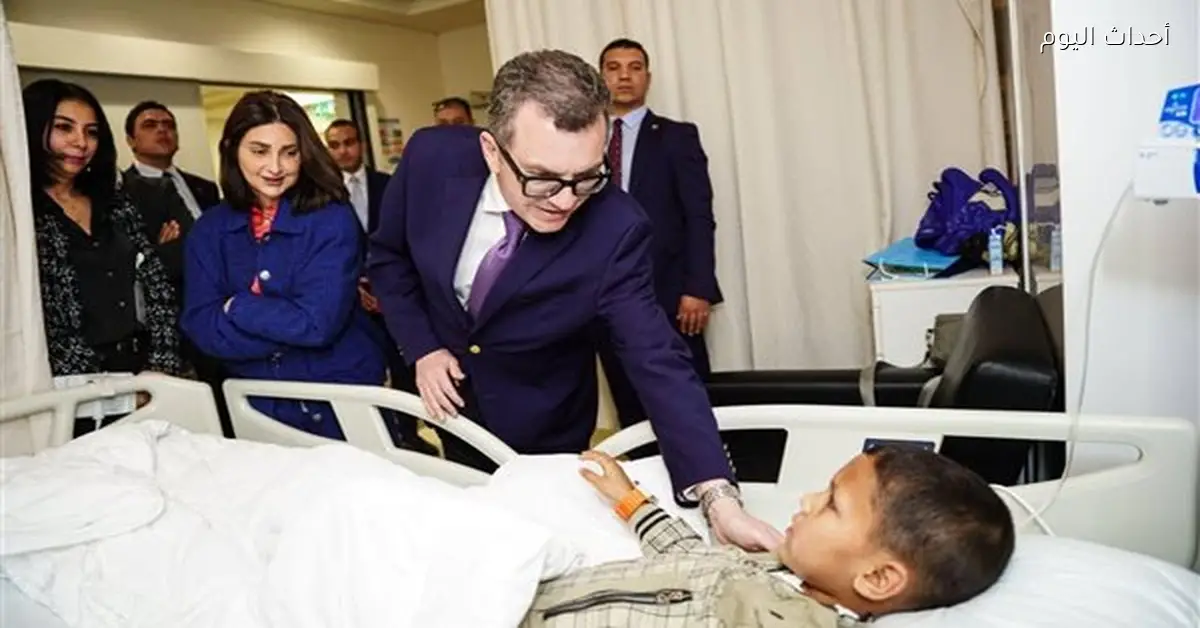 وزير التخطيط يزور مستشفى أهل مصر لعلاج الحروق