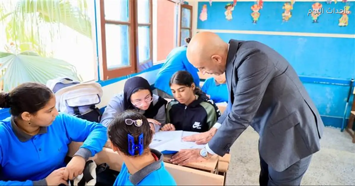 وزير التعليم يؤكد أهمية إتقان القراءة والكتابة في الشرقية