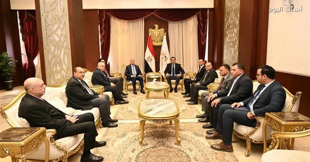 وزير الشباب ومحافظ القاهرة يبحثان سبل تعزيز التعاون في الفعاليات الرياضية