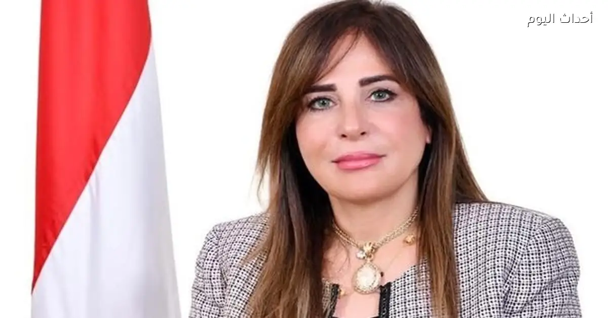 وزيرة الإسكان تتابع تنفيذ وحدات سكنية جديدة للمصريين