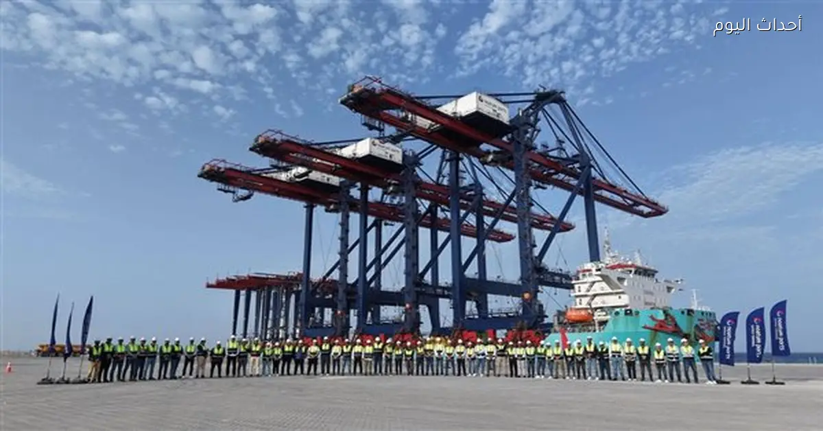 وصول 9 أوناش عملاقة إلى محطة سفاجا 2